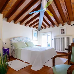 Apartamento Mini Deluxe Isola Di Mezzo, Treviso